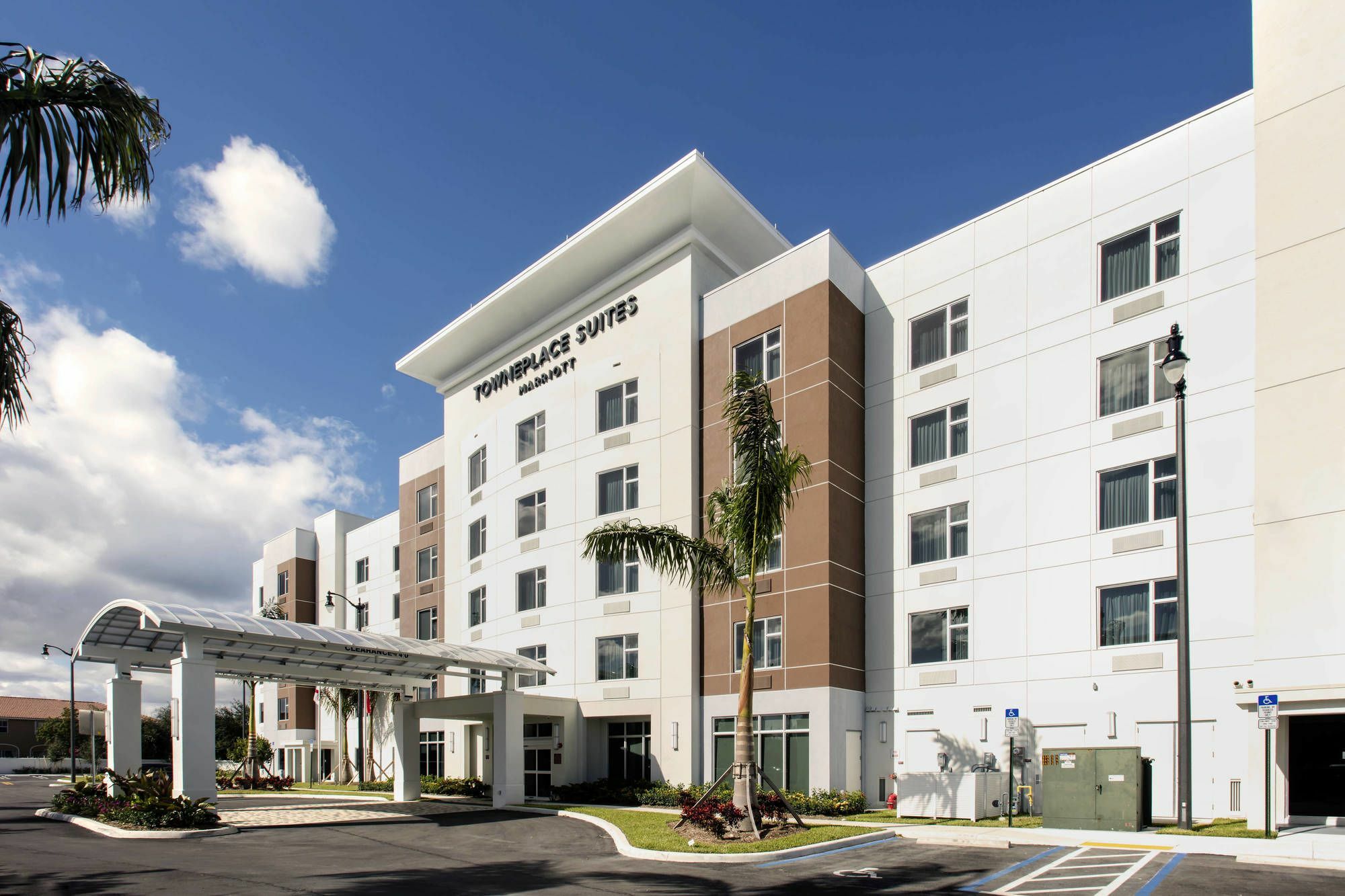 Towneplace Suites By Marriott Miami Homestead Exterior photo